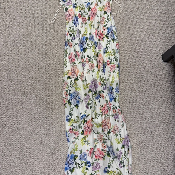 NWT Alice + Olivia Harmony Slip Floral midi dress in Gardenia - size 6 - Picture 7 of 10
